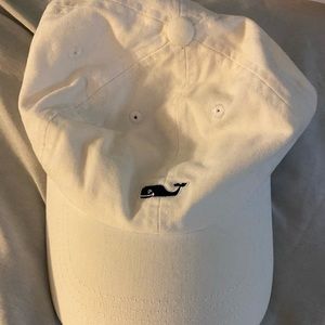 COPY - Vineyard Vines baseball cap with whale logo